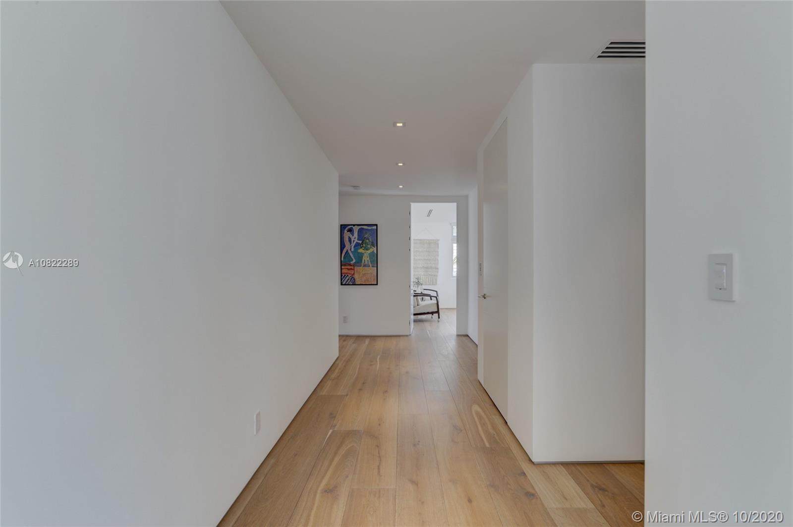 RIO VISTA ISLES - Residential