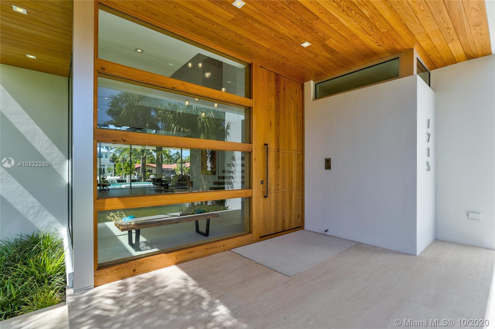 RIO VISTA ISLES - Residential