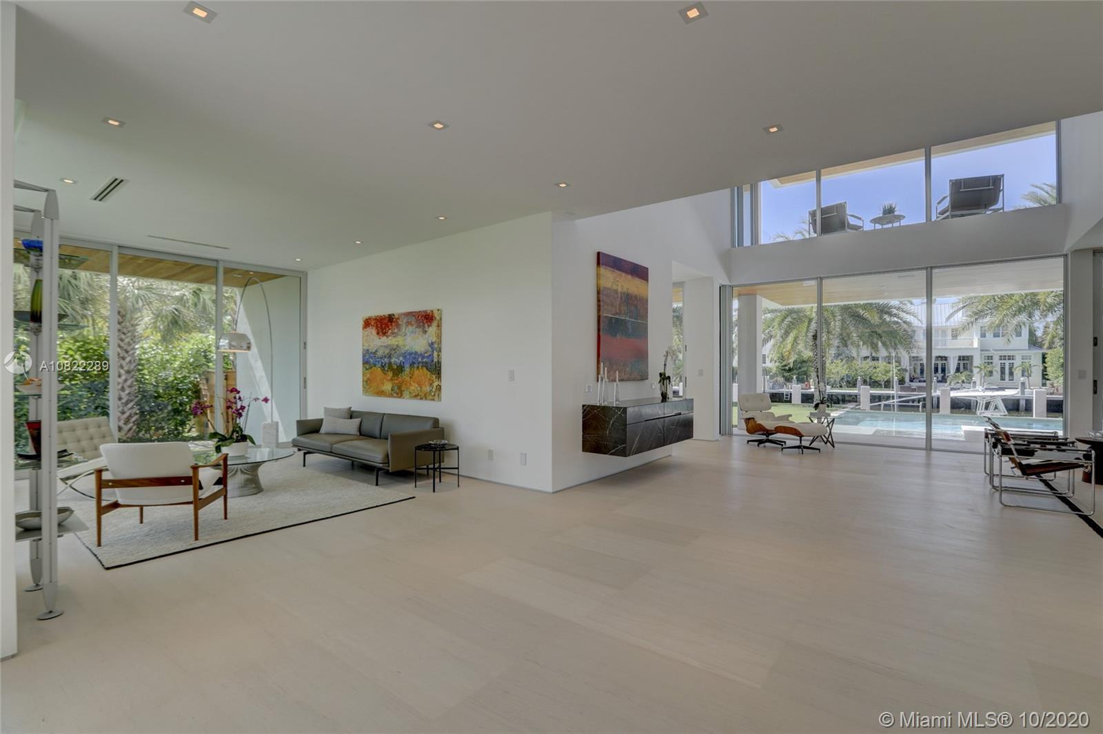 RIO VISTA ISLES - Residential