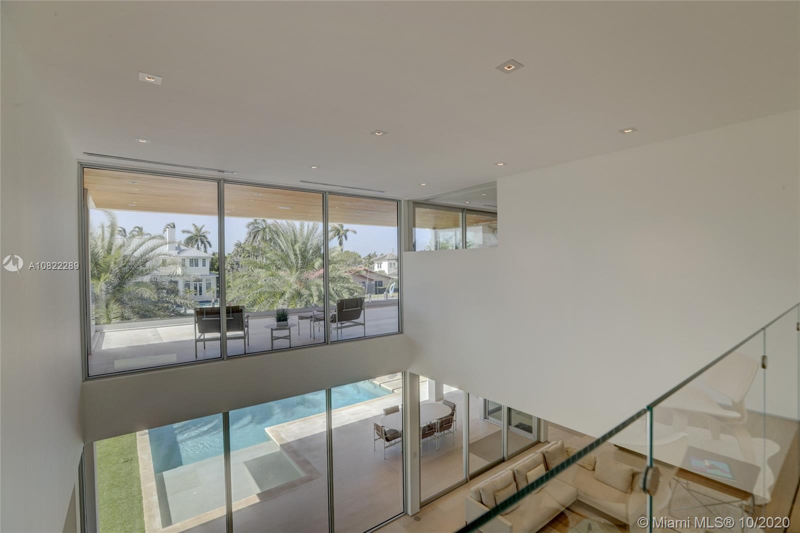 RIO VISTA ISLES - Residential