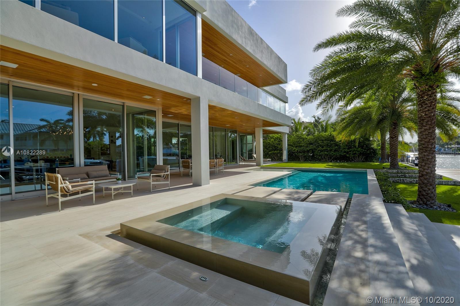 RIO VISTA ISLES - Residential