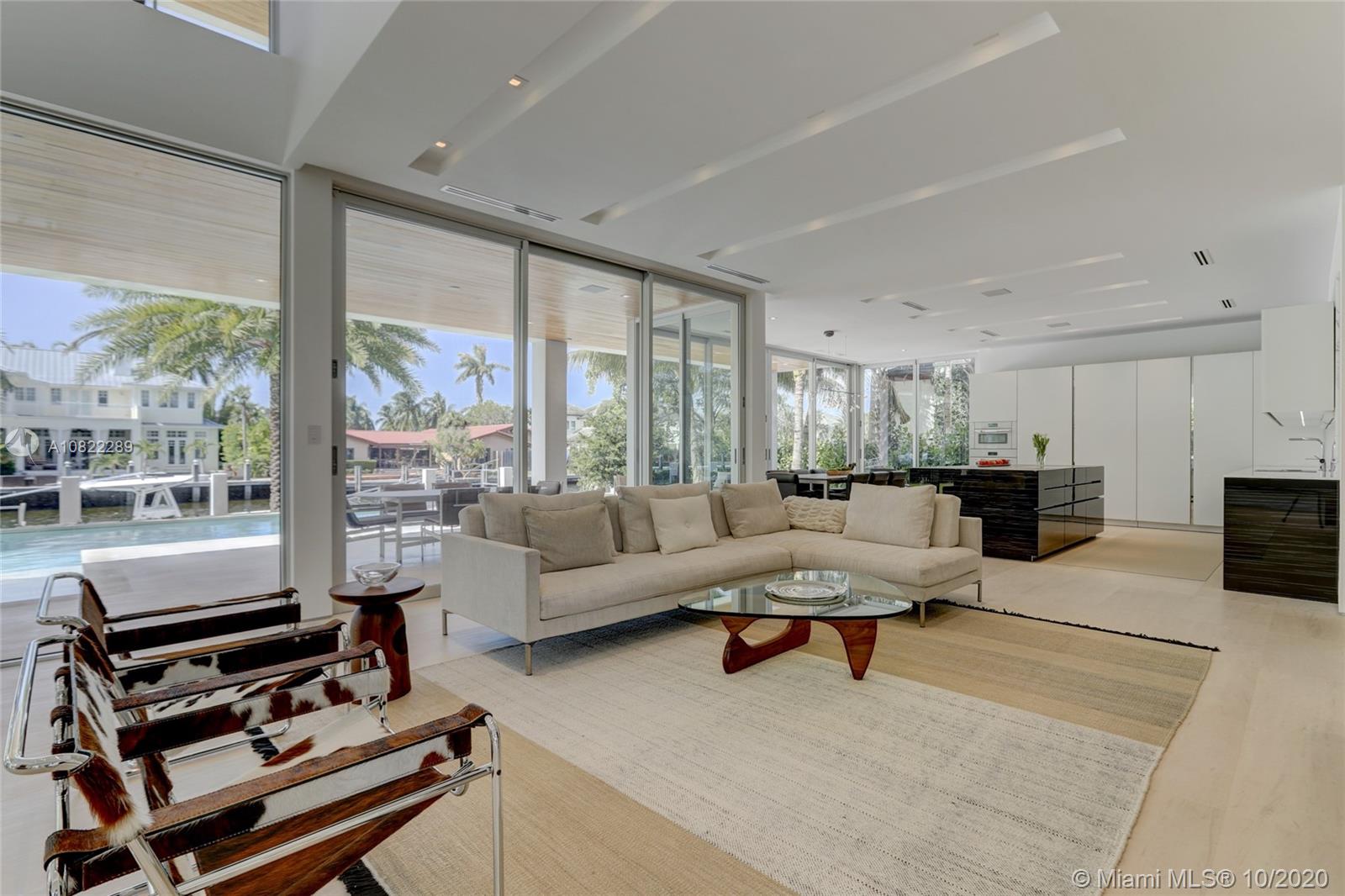 RIO VISTA ISLES - Residential