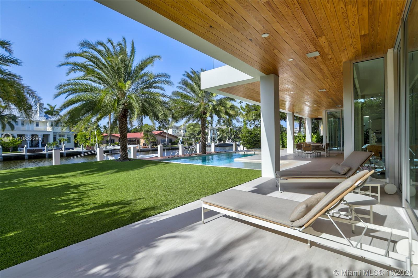 RIO VISTA ISLES - Residential