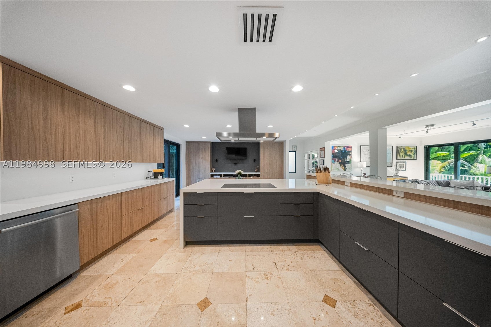 5981 SW 136th St, Pinecrest, FL, 33156, USA, 7 Bedrooms Bedrooms, ,6 BathroomsBathrooms,Residential,Active,5981 SW 136th St,A11984998