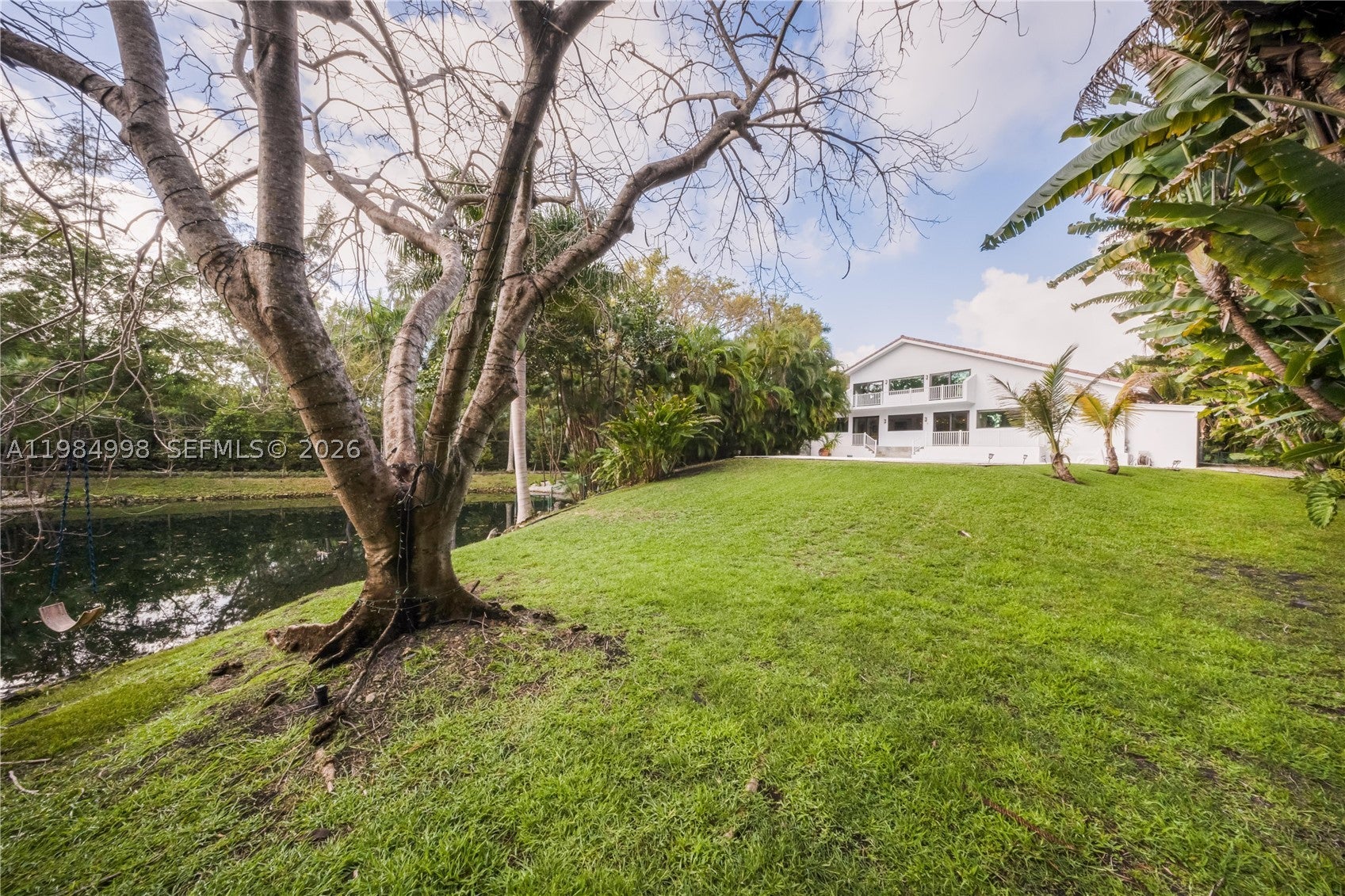 5981 SW 136th St, Pinecrest, FL, 33156, USA, 7 Bedrooms Bedrooms, ,6 BathroomsBathrooms,Residential,Active,5981 SW 136th St,A11984998