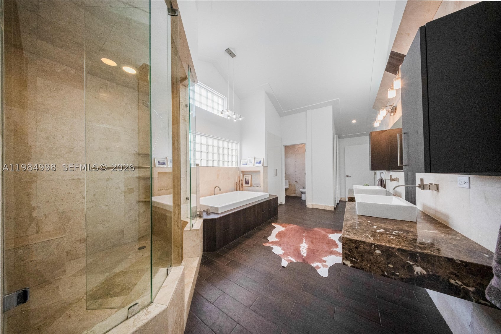 5981 SW 136th St, Pinecrest, FL, 33156, USA, 7 Bedrooms Bedrooms, ,6 BathroomsBathrooms,Residential,Active,5981 SW 136th St,A11984998