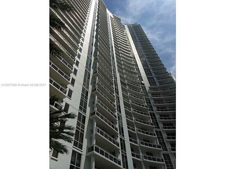 One Bedroom / 1. 5 Ba, excellent condition, marble floors, Tennis court, racquetball and squash, Multipurpose exercise room and fitness center featuring, infinity edge heated bay front pool and whirlpool spa, Party room with its own kitchen, Conference room with fully appointed business center 24/7 security maintained and patrol with concierge and valet service.