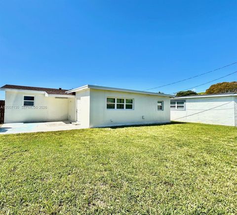 Tiny photo for 7833 Tropicana St, Miramar, FL 33023 (MLS # A12007130)