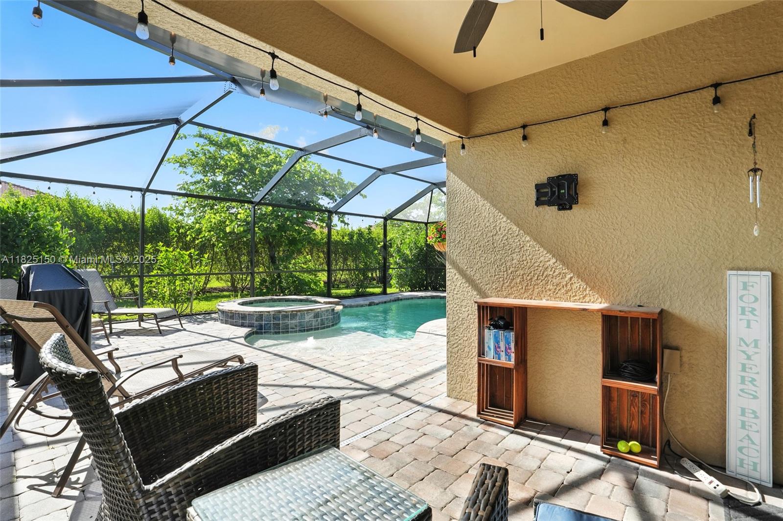 LINDSFORD - Residential