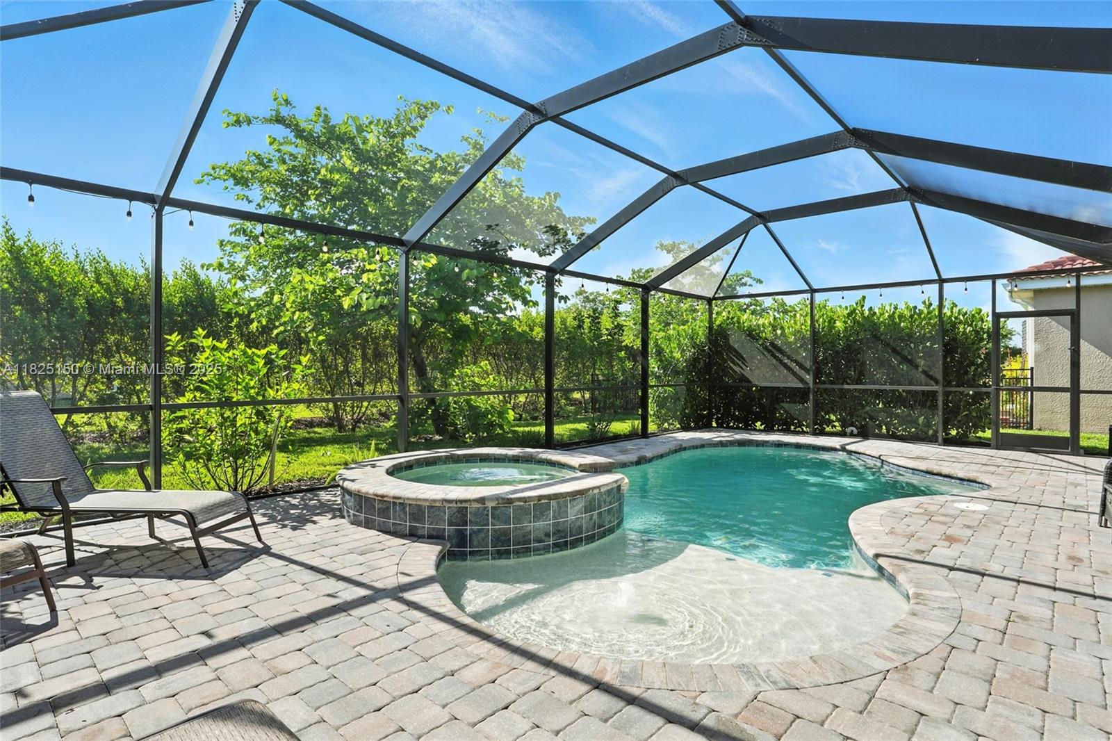 LINDSFORD - Residential