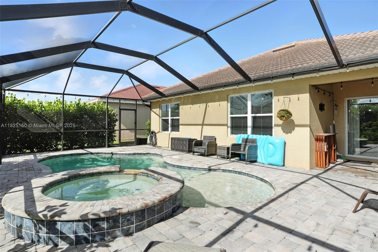 LINDSFORD - Residential