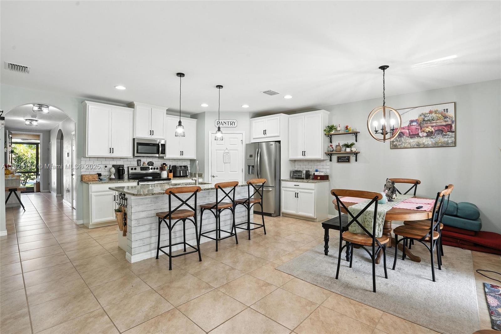 LINDSFORD - Residential