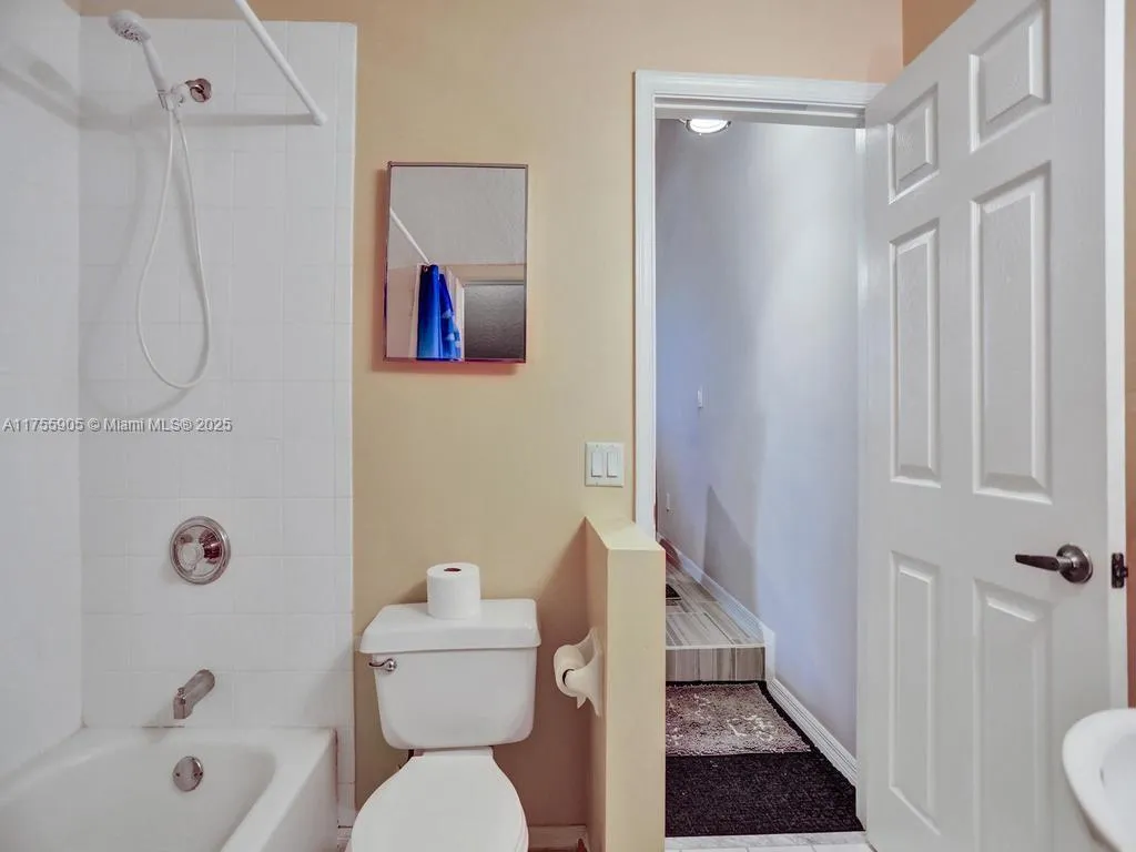 Riviera Beach, Florida 33418, United States, 2 Bedrooms Bedrooms, ,2 BathroomsBathrooms,Residential,Active,80919