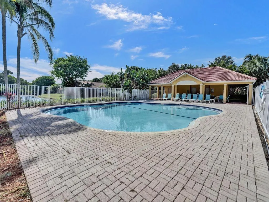 Riviera Beach, Florida 33418, United States, 2 Bedrooms Bedrooms, ,2 BathroomsBathrooms,Residential,Active,80919