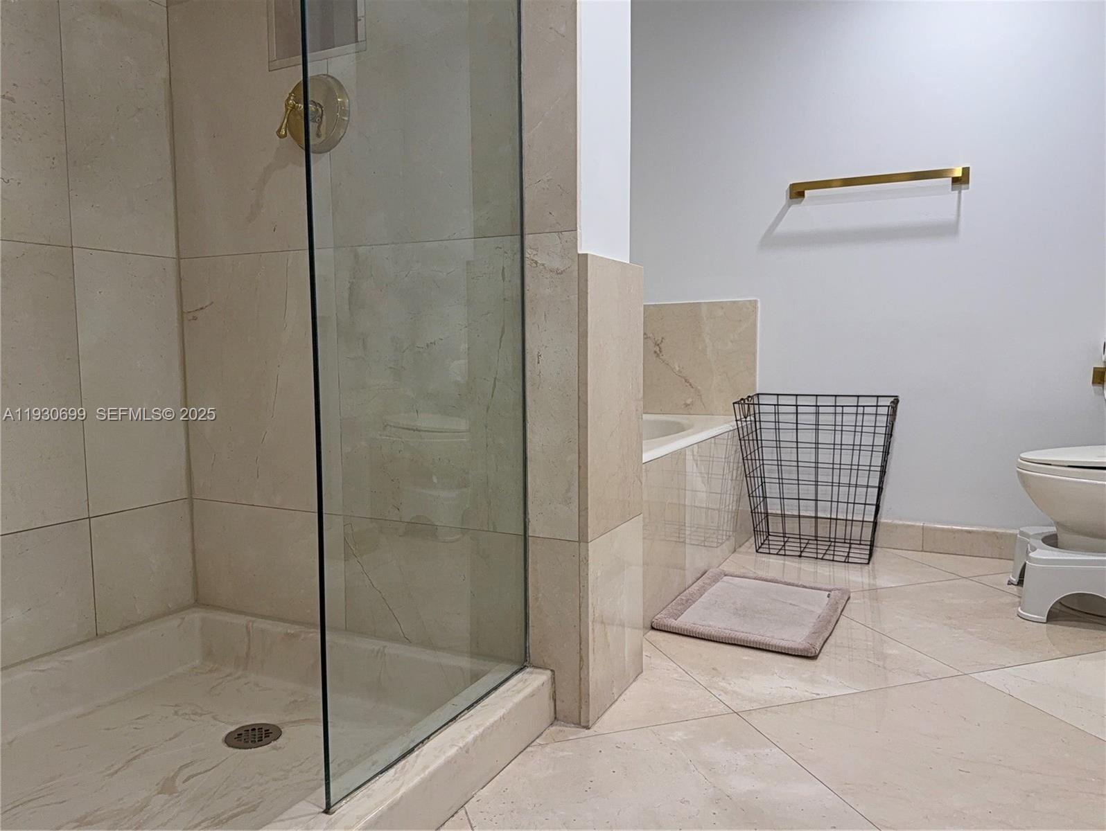 PORTSVIEW @ THE WATERWAYS - Residential Lease