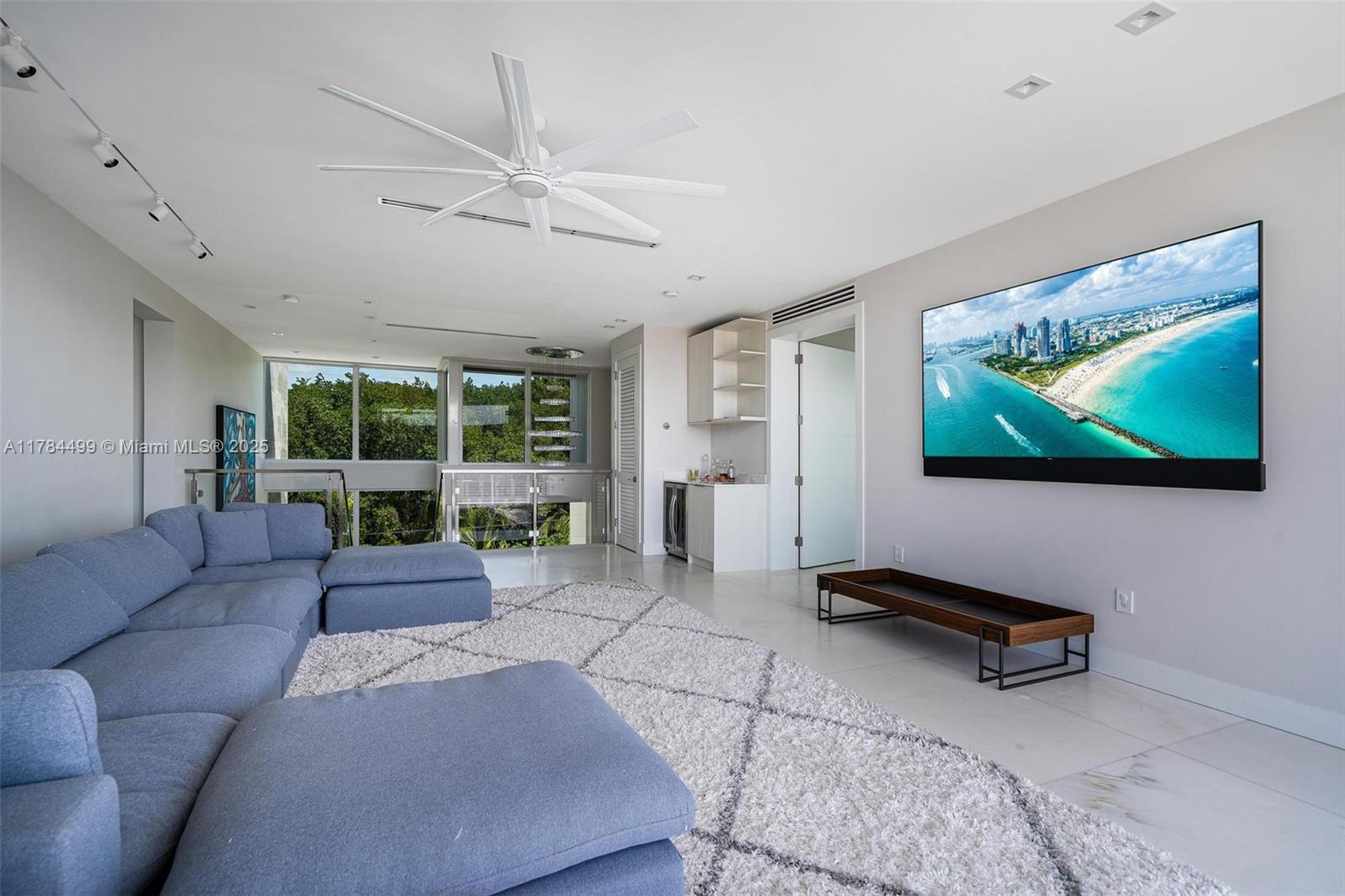 CORAL BAY SEC B - Residential