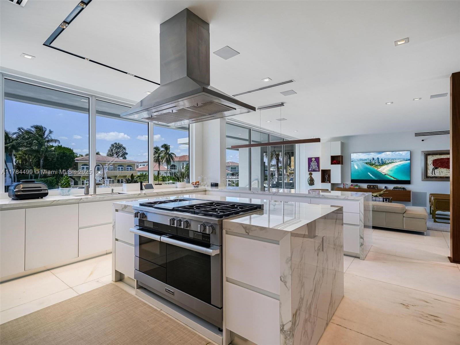 CORAL BAY SEC B - Residential