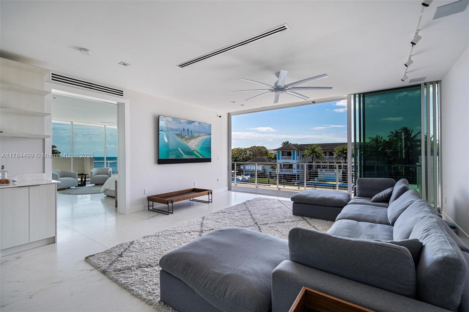 CORAL BAY SEC B - Residential
