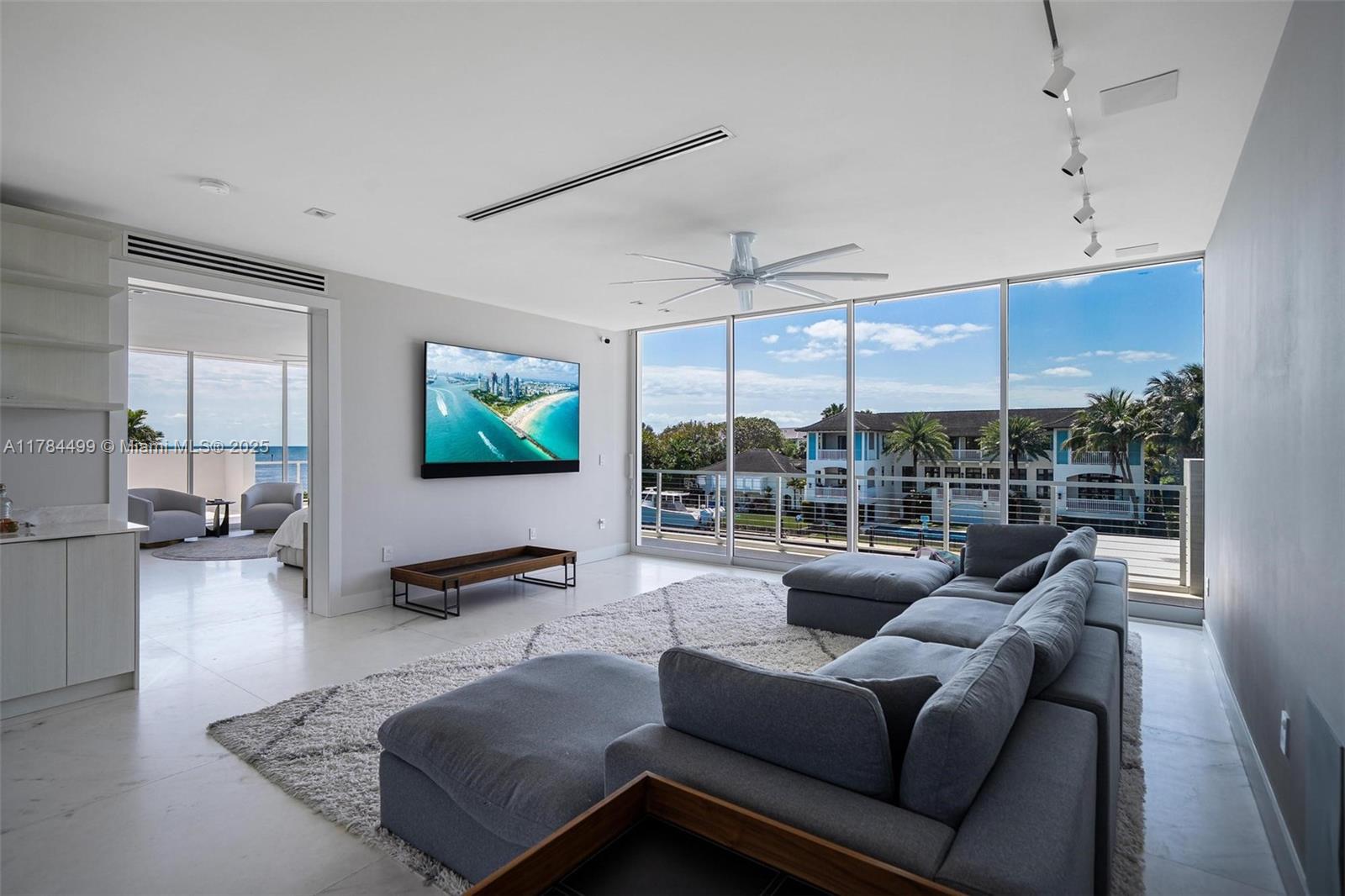 CORAL BAY SEC B - Residential