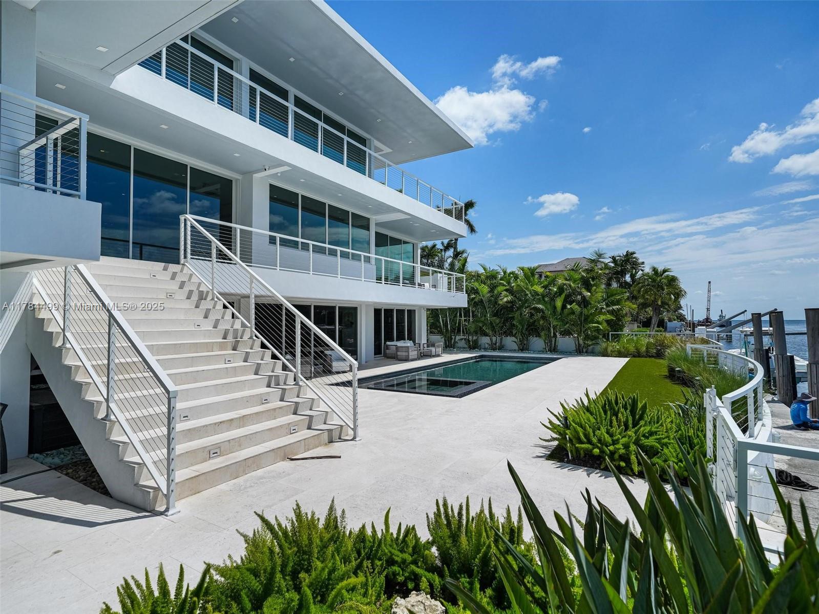 CORAL BAY SEC B - Residential