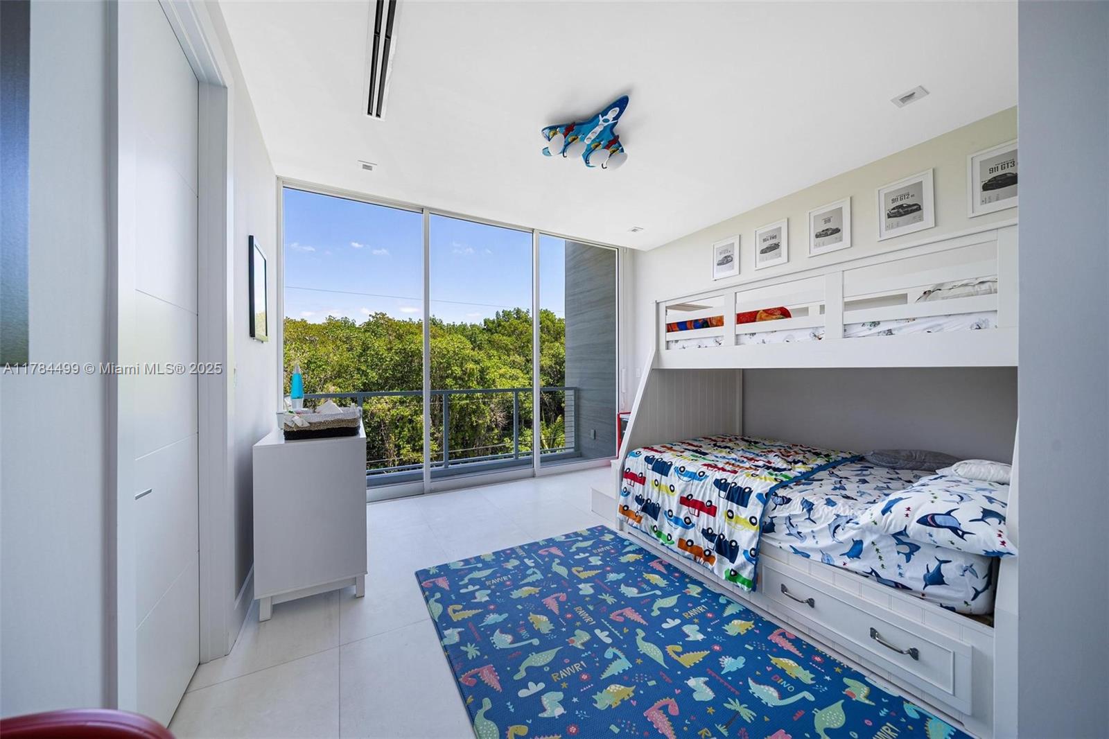 CORAL BAY SEC B - Residential