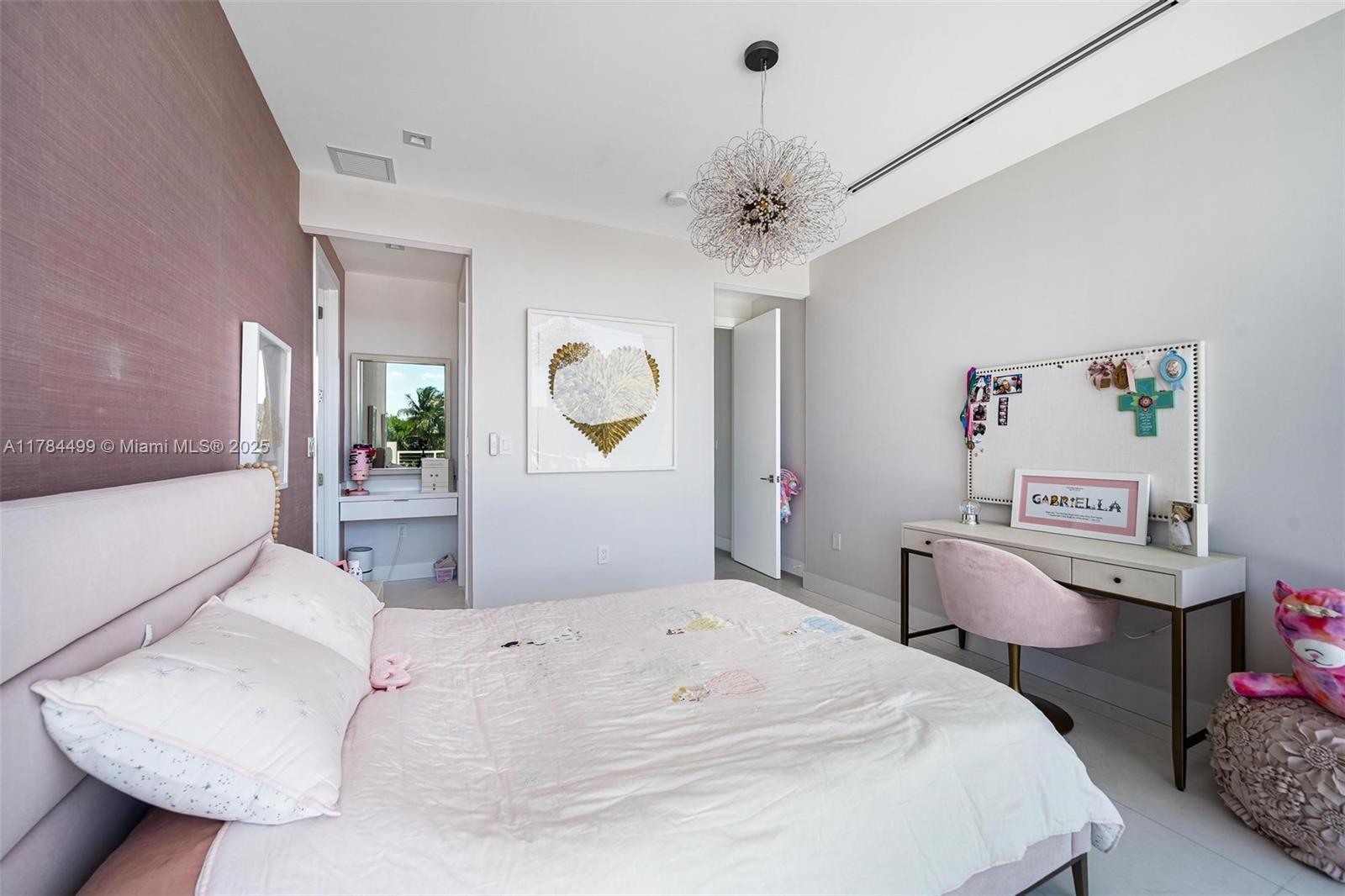 CORAL BAY SEC B - Residential
