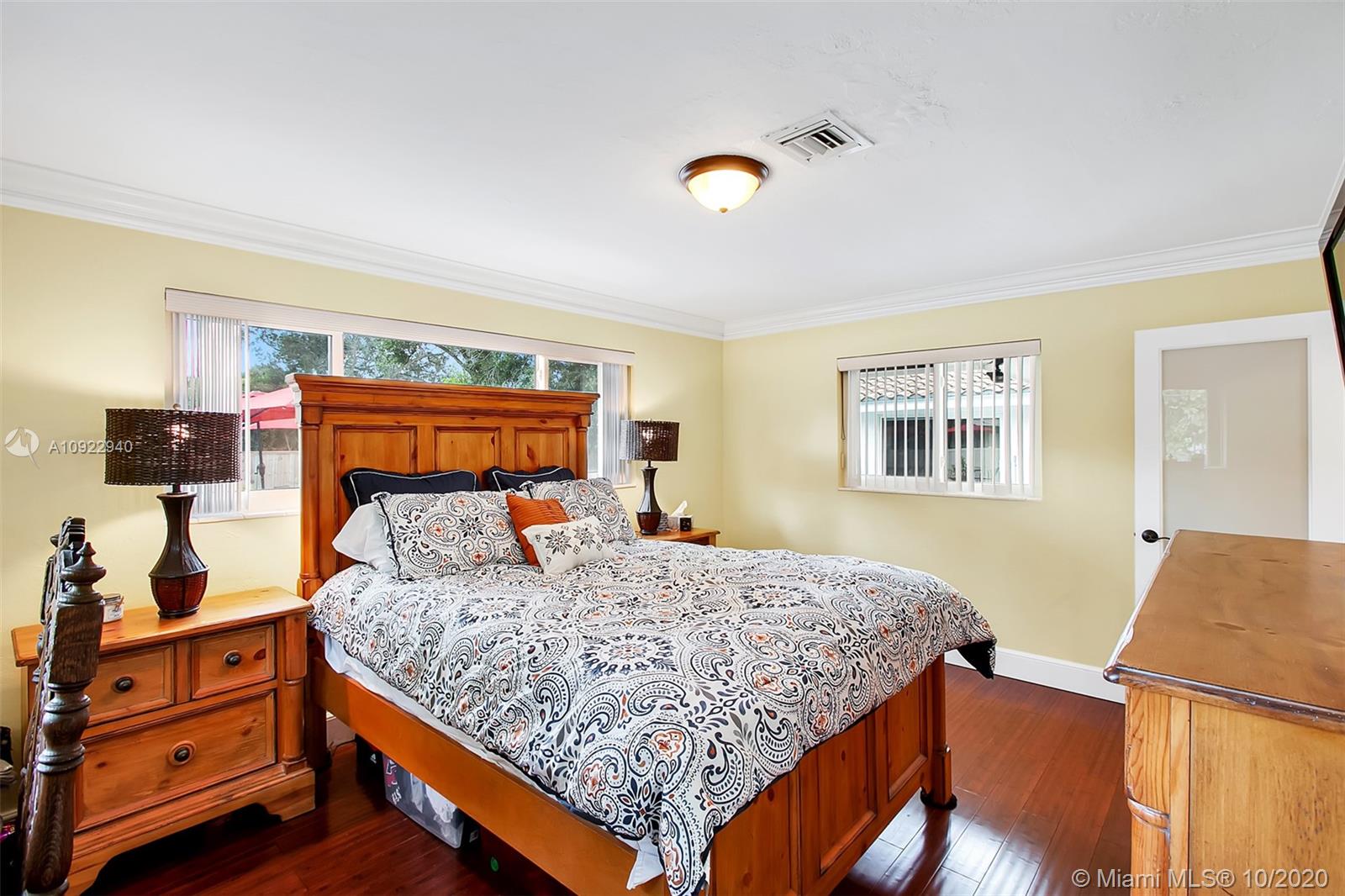 PLANTATION PARK - Residential