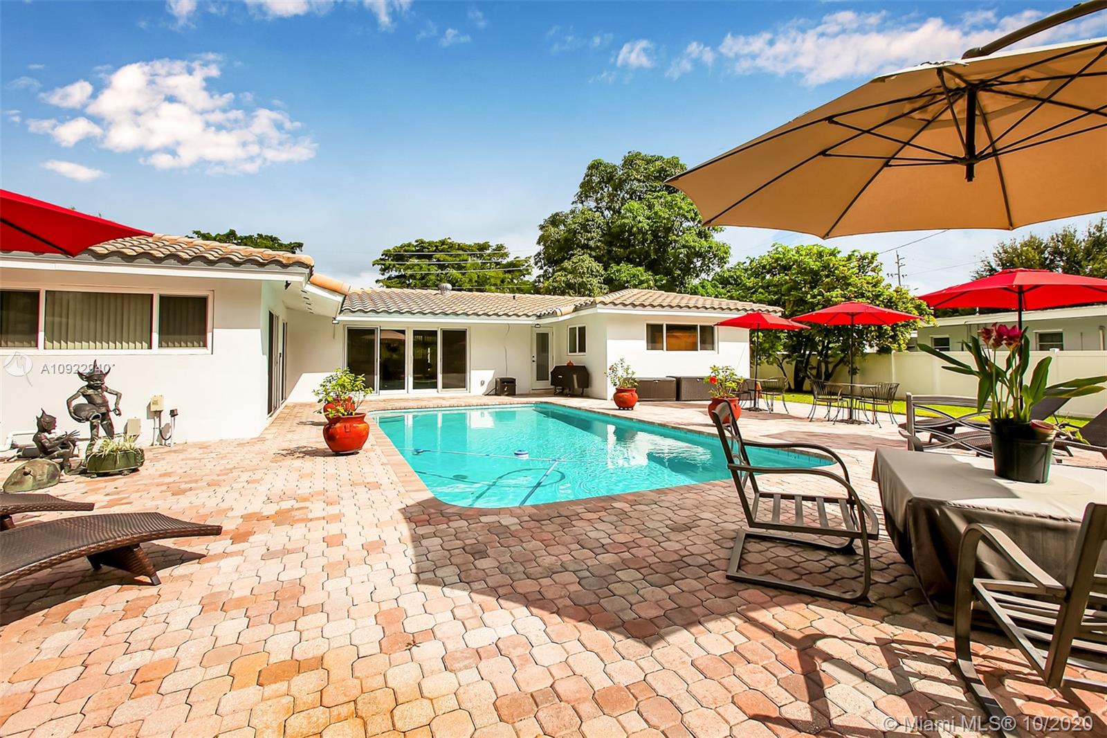 PLANTATION PARK - Residential