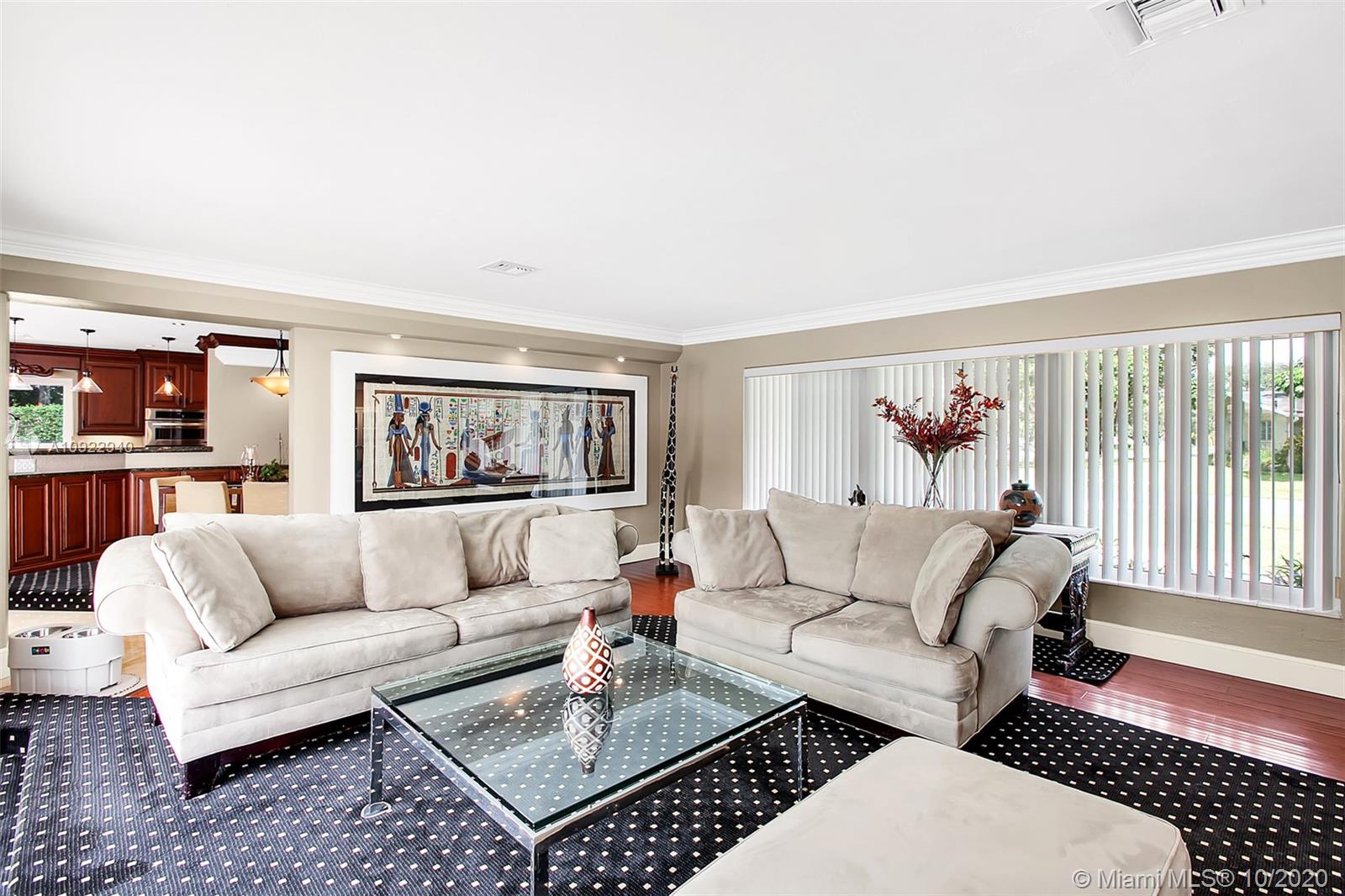 PLANTATION PARK - Residential