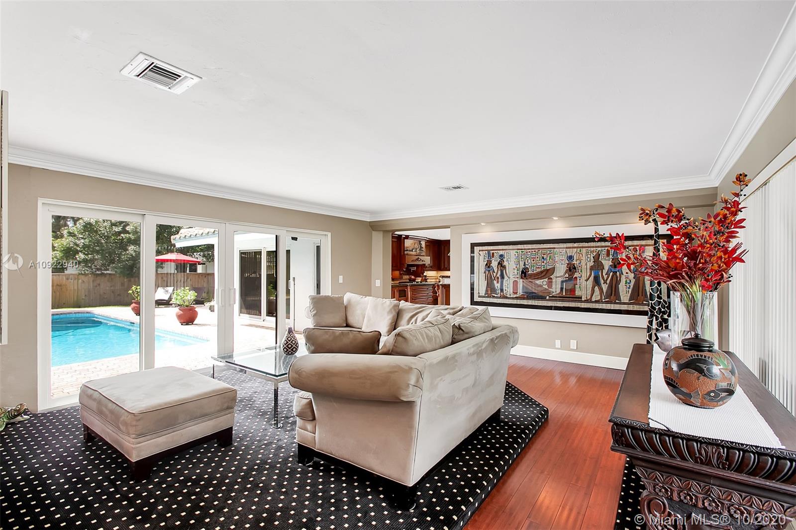 PLANTATION PARK - Residential