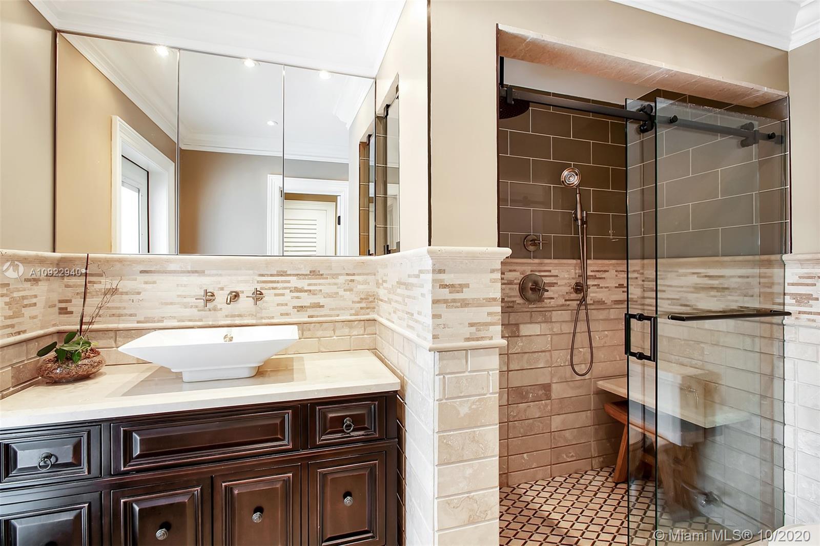 PLANTATION PARK - Residential