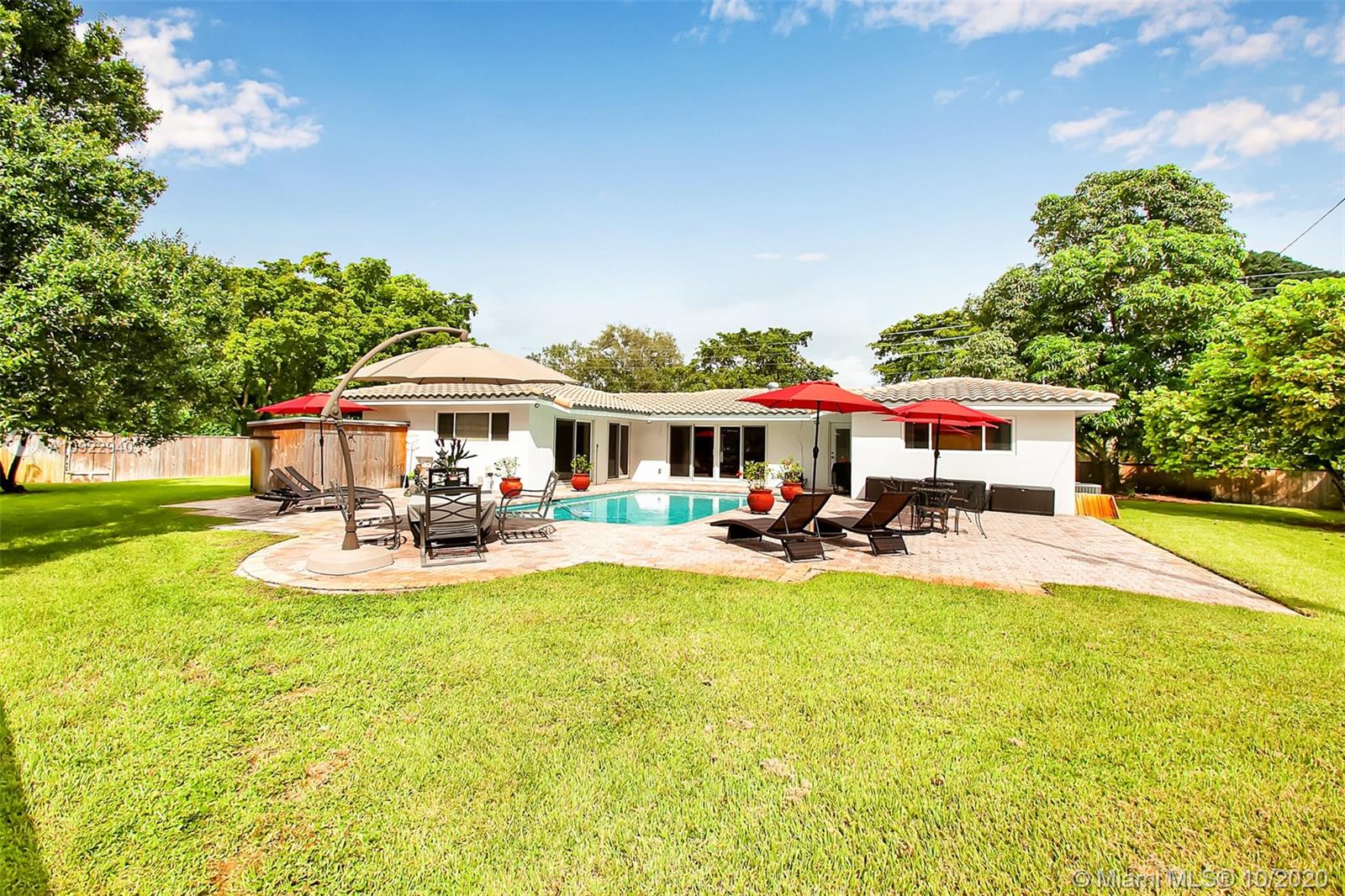 PLANTATION PARK - Residential