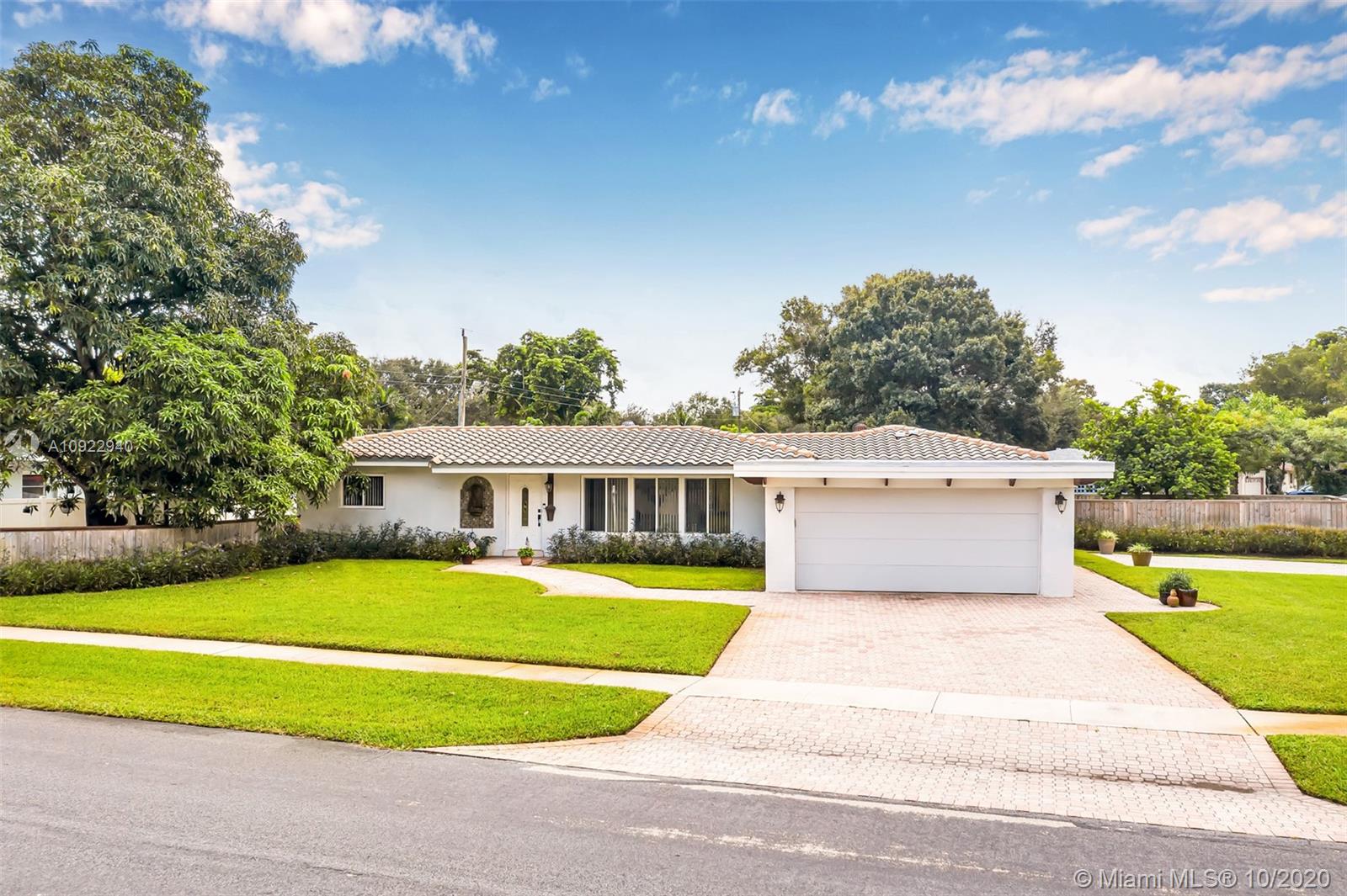 PLANTATION PARK - Residential