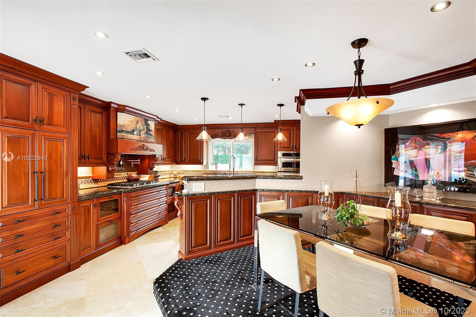 PLANTATION PARK - Residential