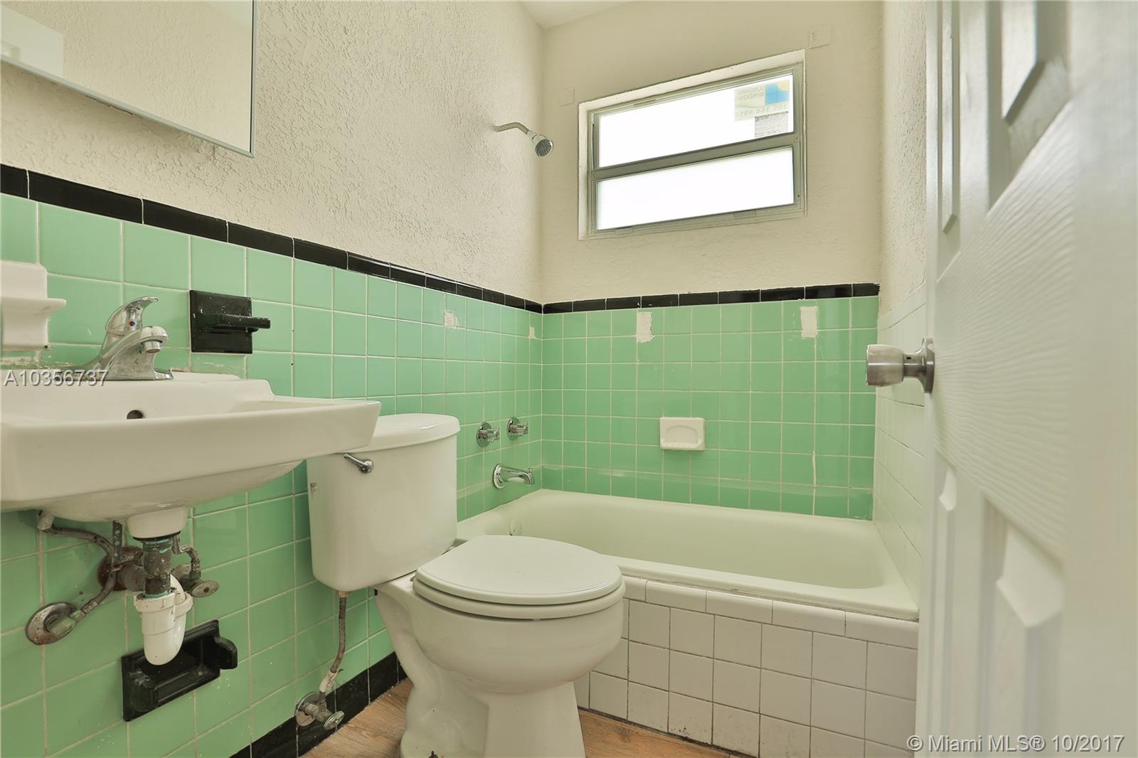 ALPINE HEIGHTS - Residential