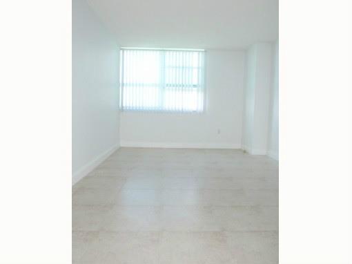 THE FLORIDIAN CONDO - Residential Lease