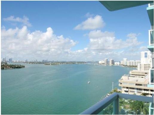 THE FLORIDIAN CONDO - Residential Lease