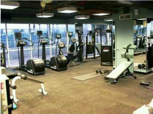 THE FLORIDIAN CONDO - Residential Lease