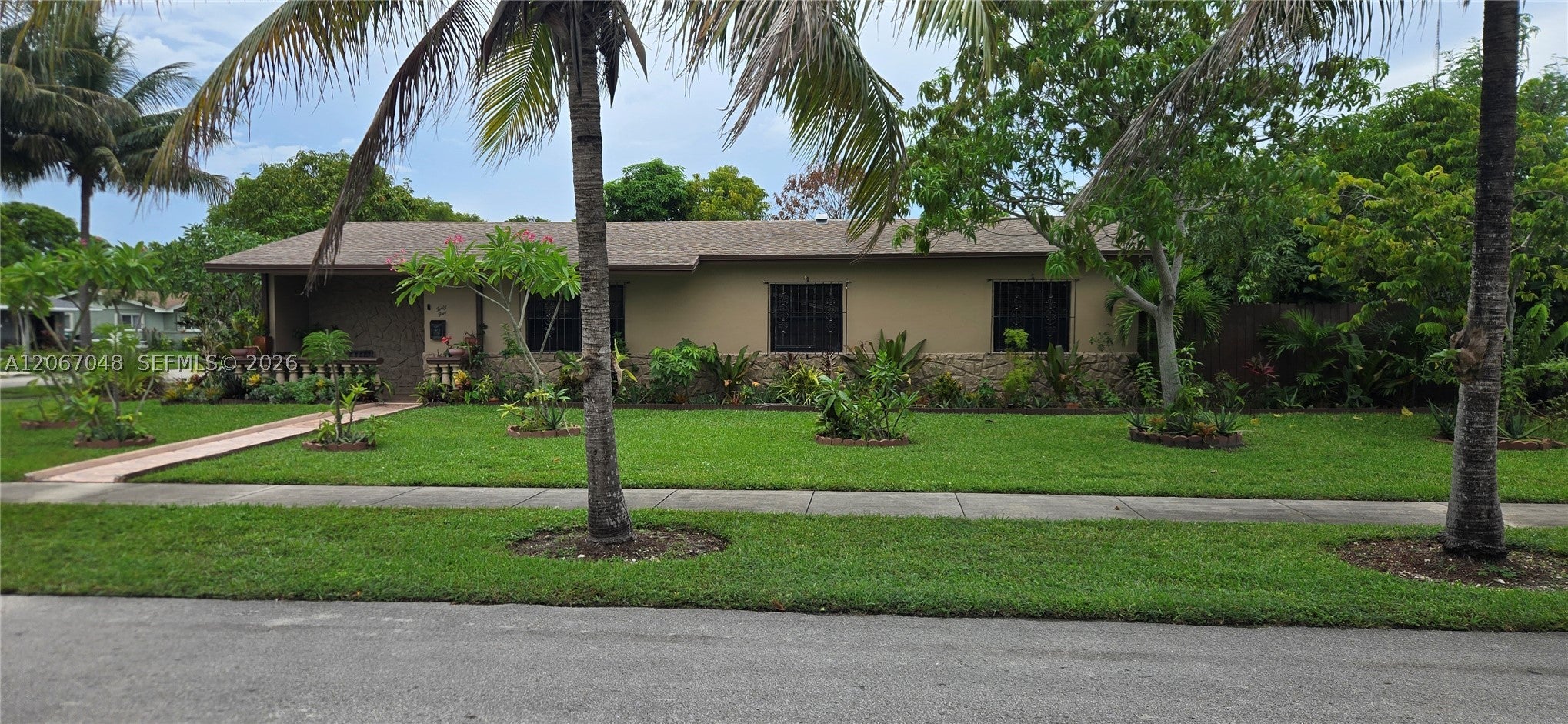 Undisclosed Address #A12067048, Miami Gardens FL 33179