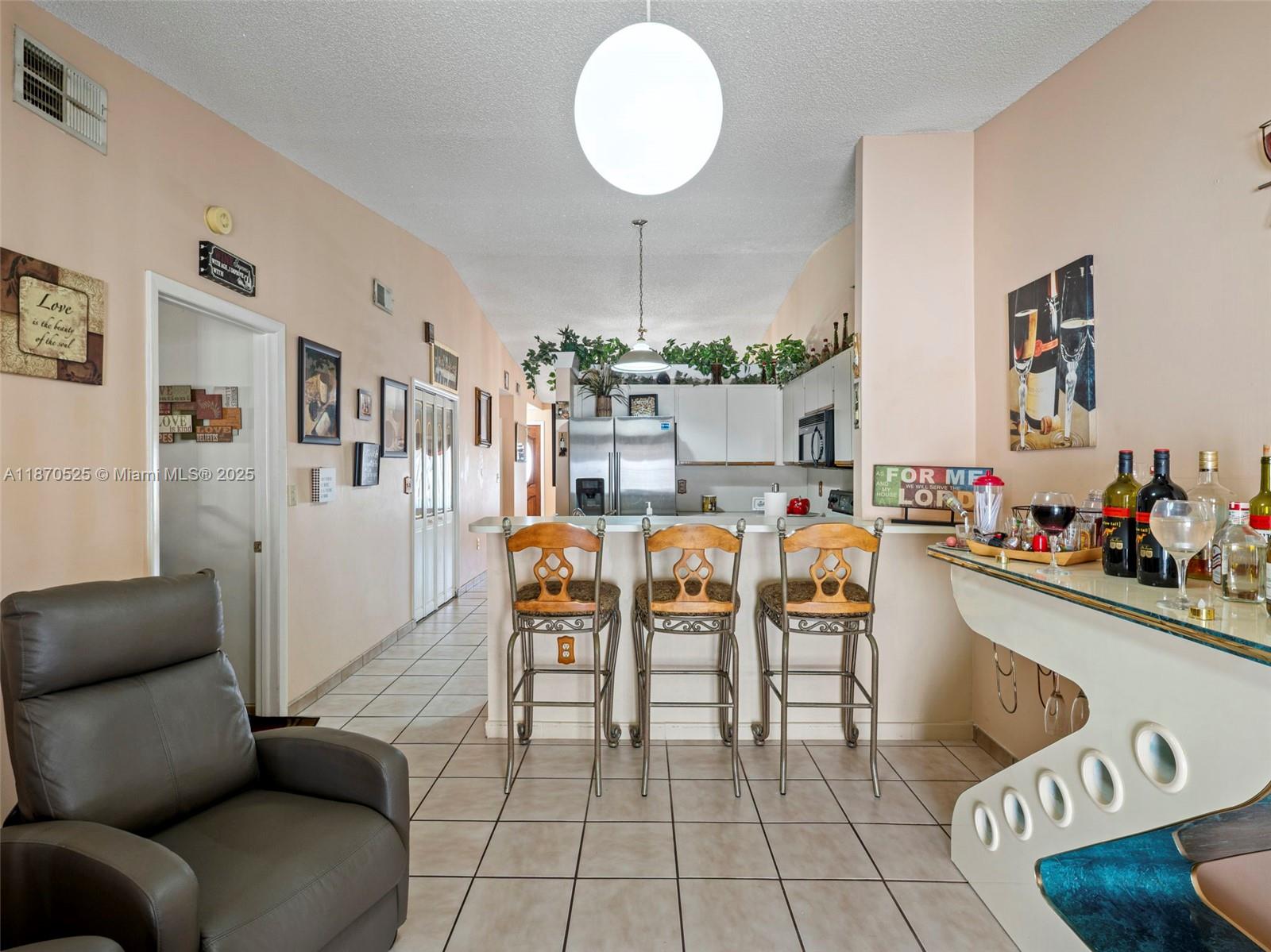 10211 NW 128th Ter