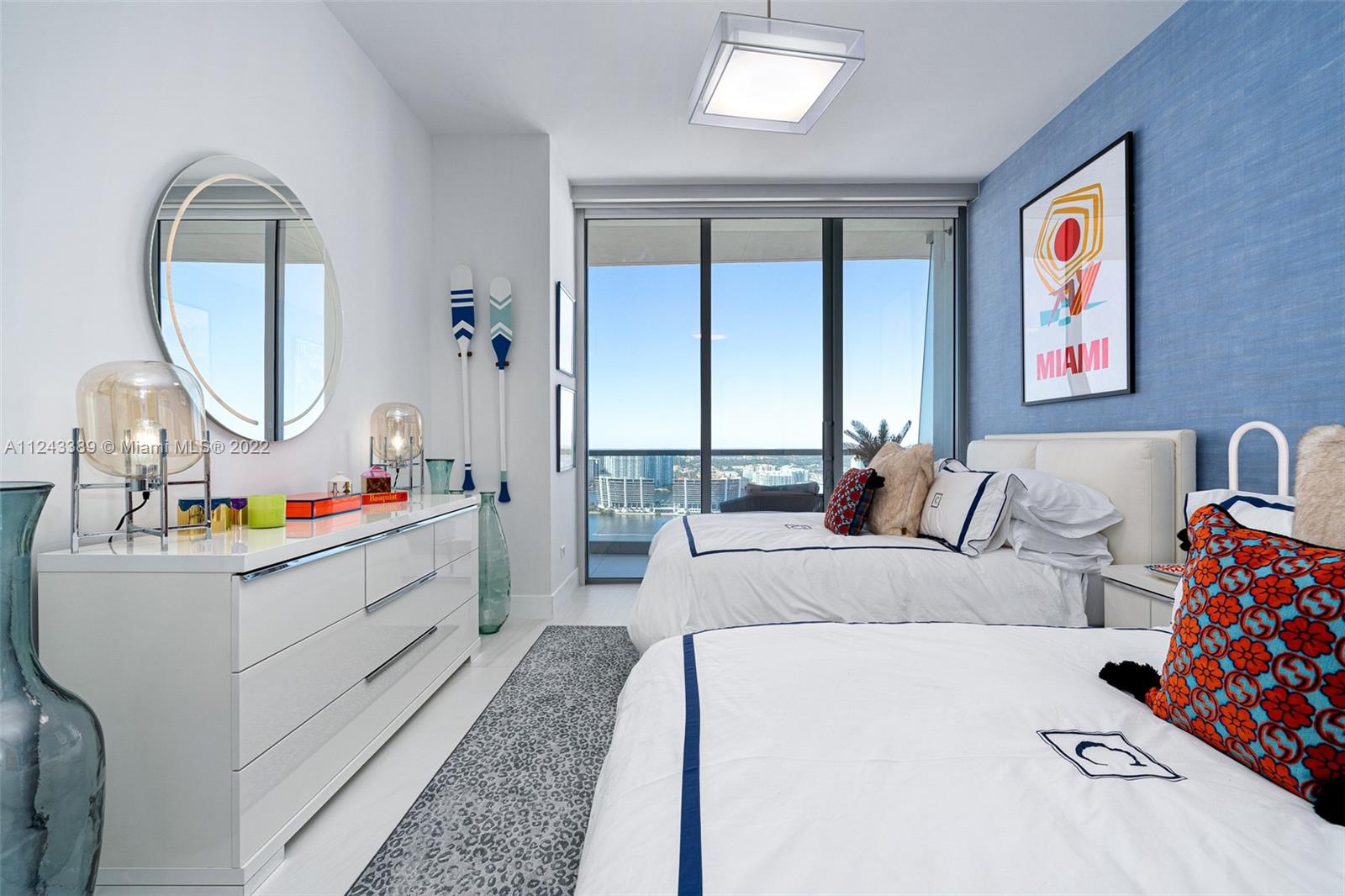 Turnberry Ocean Club - Residential Lease