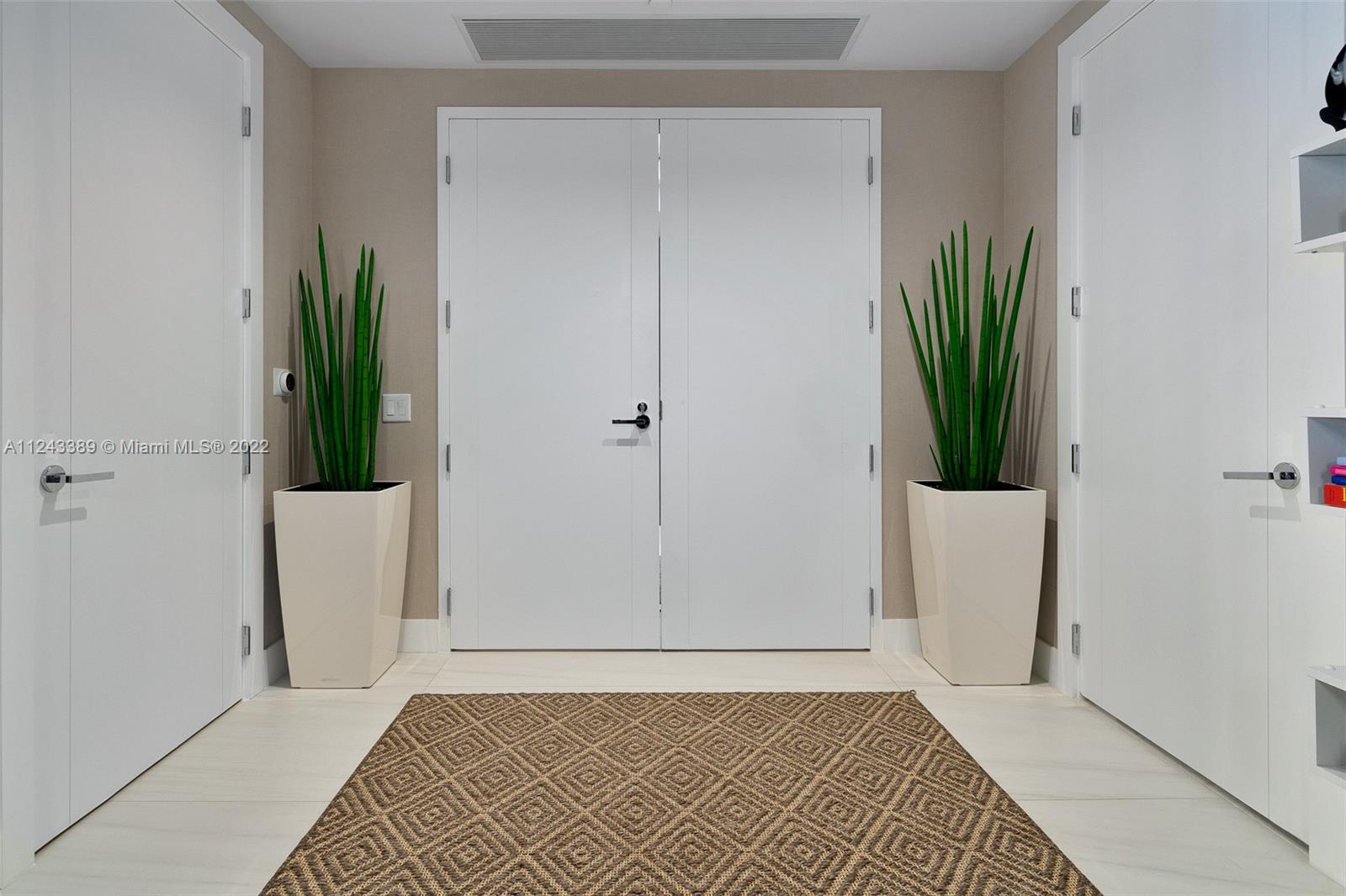 Turnberry Ocean Club - Residential Lease
