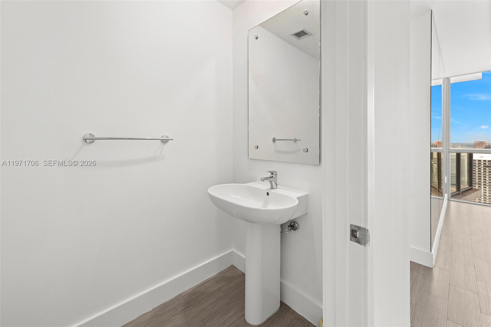 MARQUIS CONDO - Residential Lease