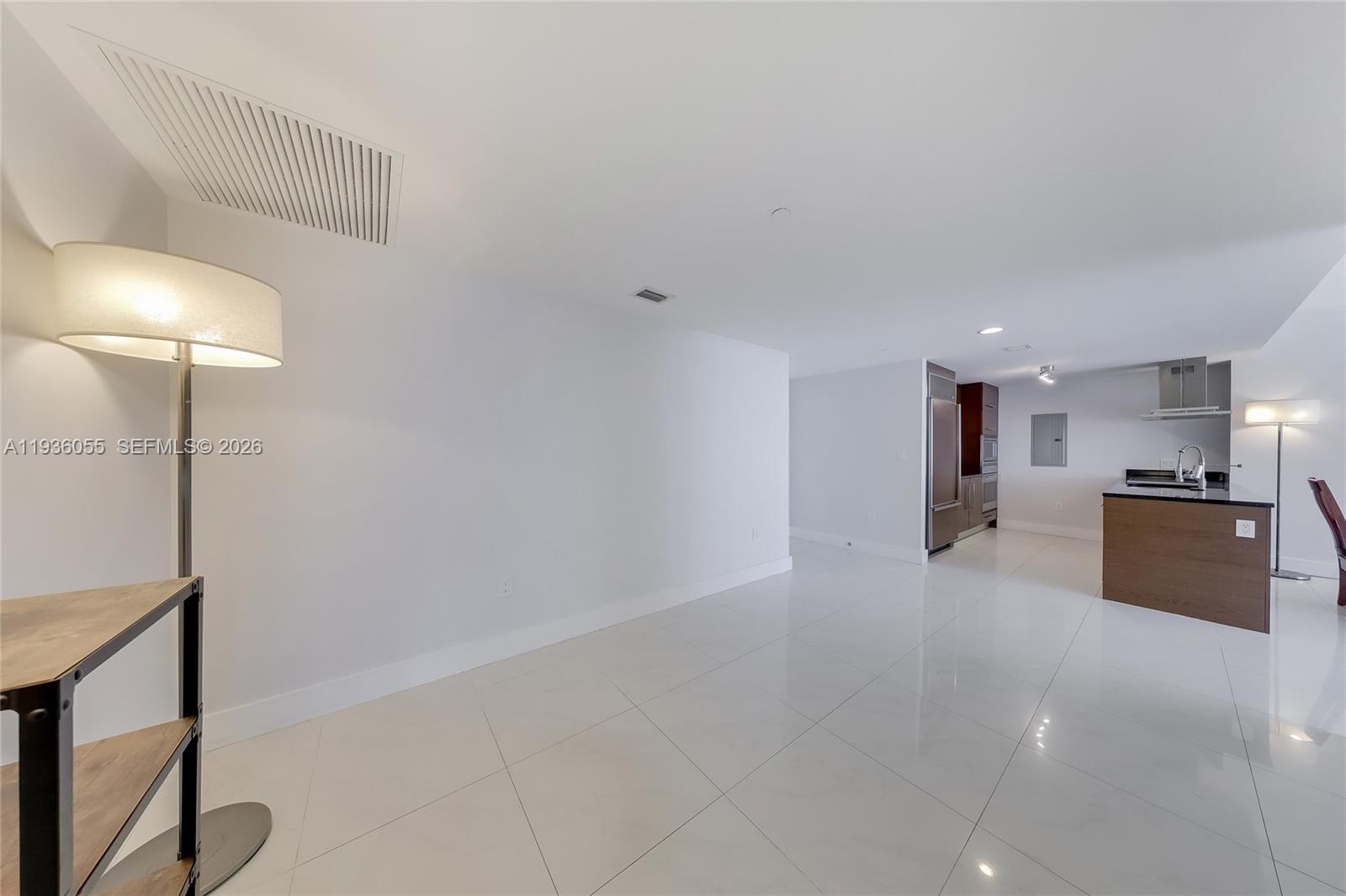 ICON BRICKELL NO TWO - Residential