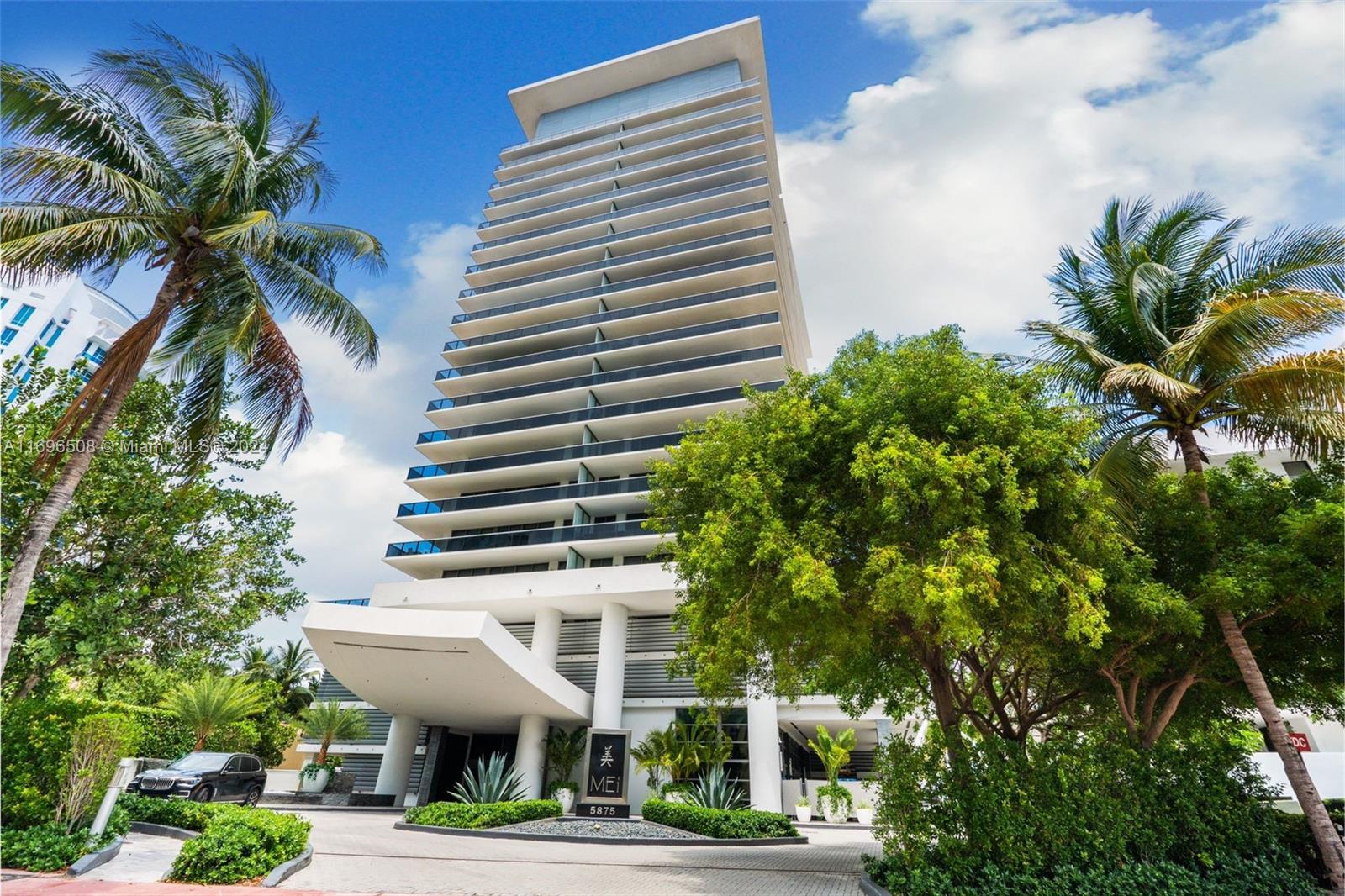 Rental Property at 5875 Collins Ave 604, Miami Beach, Miami-Dade County, Florida - Bedrooms: 1 
Bathrooms: 2  - $4,700 MO.