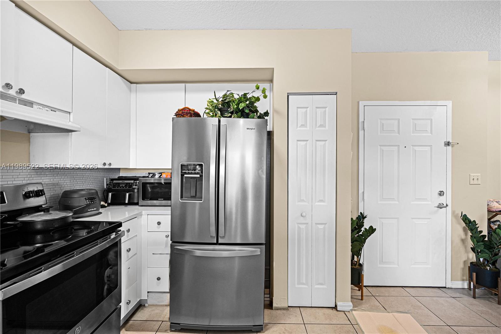 PARADISE POINTE CONDO - Residential