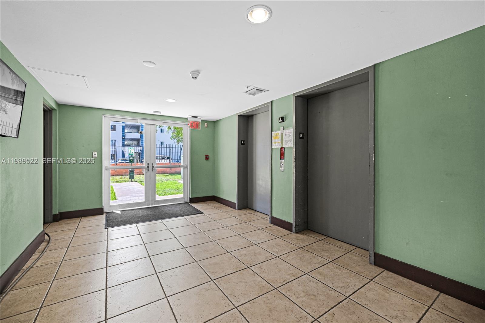 PARADISE POINTE CONDO - Residential