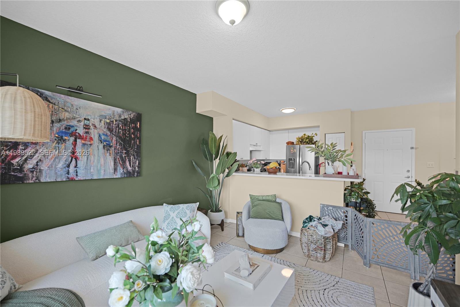 PARADISE POINTE CONDO - Residential