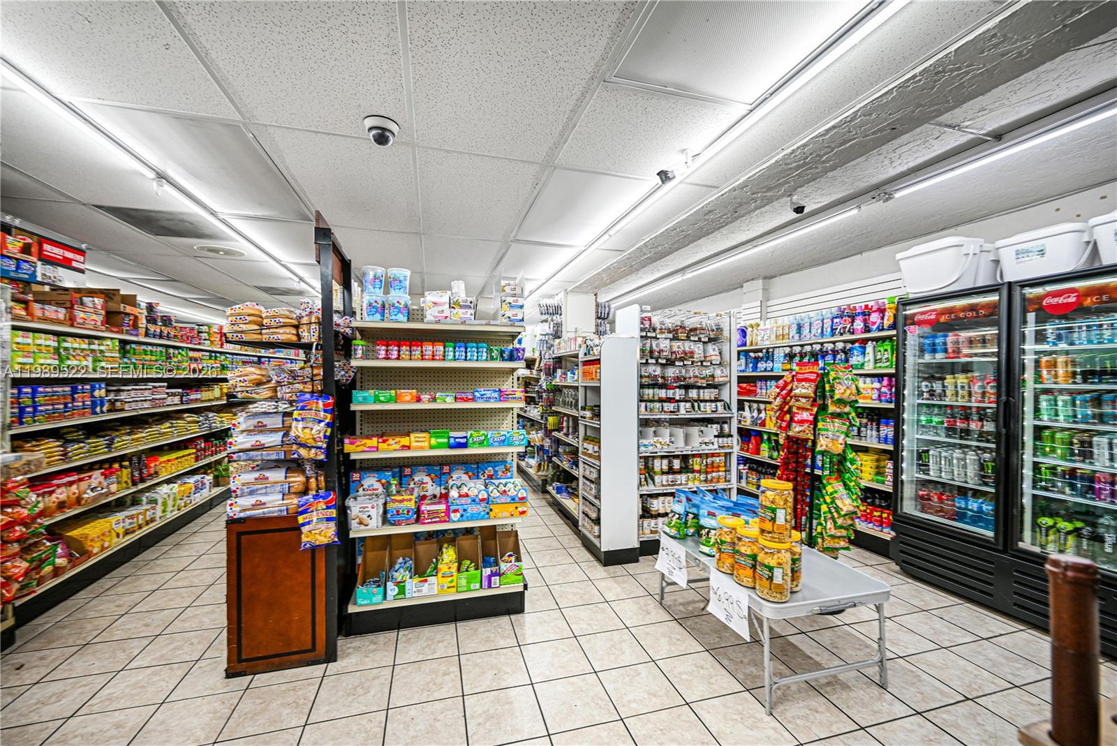 PARADISE POINTE CONDO - Residential