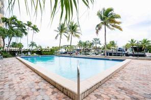 2350 NE 135th St 510